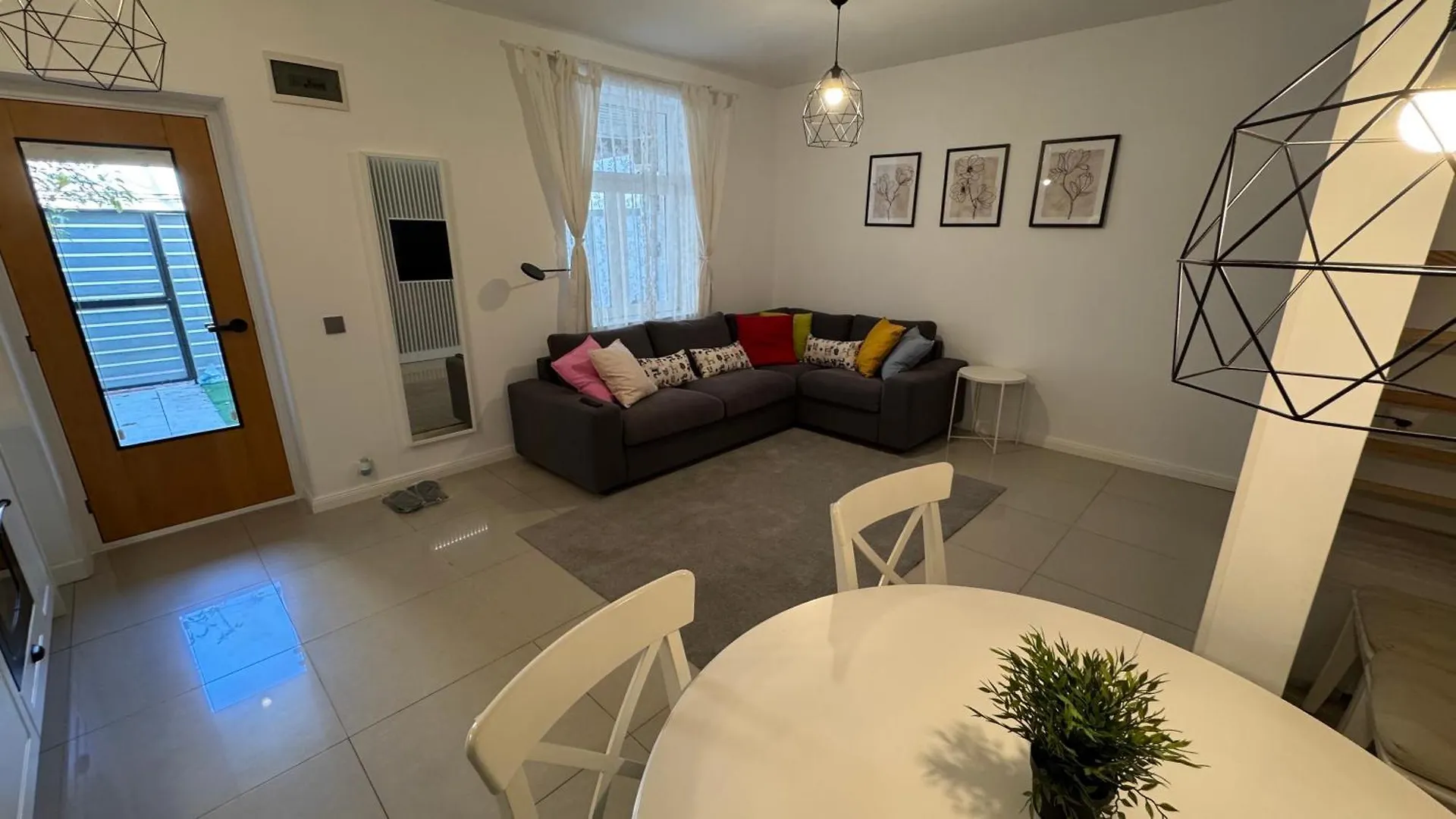 فيلا Bali House بوخارست 0*,  رومانيا